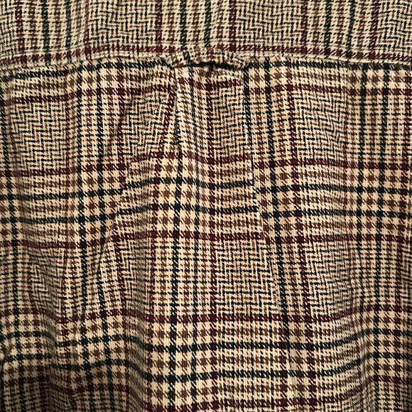 Light flannel plaid shirt - Picture 6 of 6